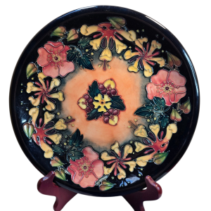 Moorcroft Pottery Plate/Charger Oberon Pattern 10" Diameter By Rachel Bishop